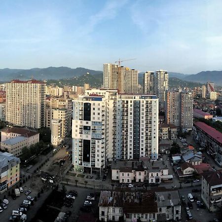 Удобные Апартаменты С Видом На Море Batumi Zewnętrze zdjęcie