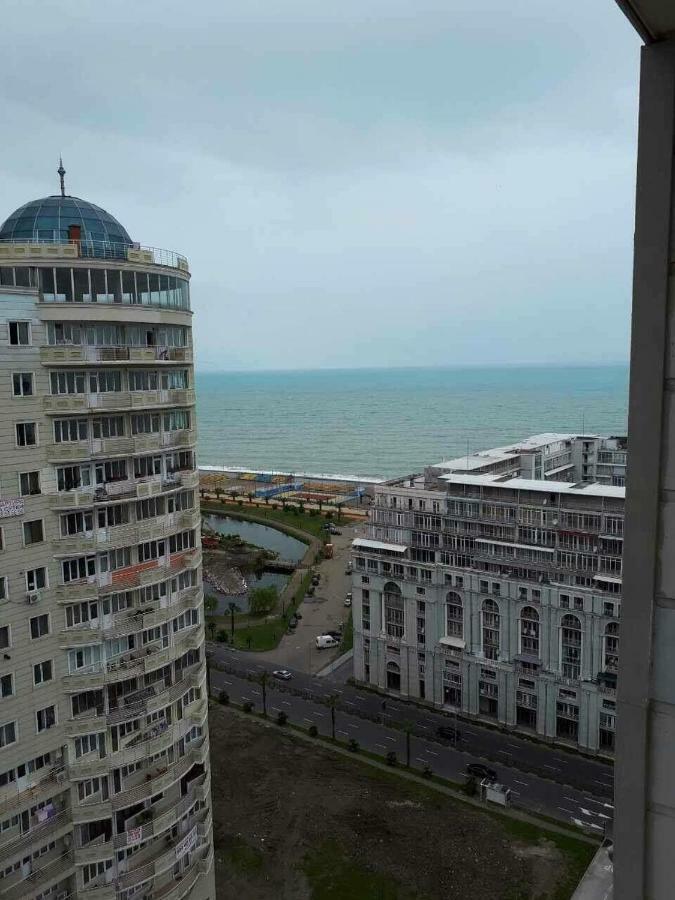 Удобные Апартаменты С Видом На Море Batumi Zewnętrze zdjęcie